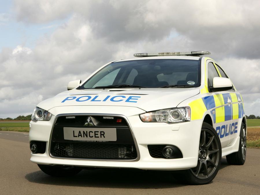  Mitsubishi Lancer Sportback UK Police Car 2009 года  (фото 10 из 11)